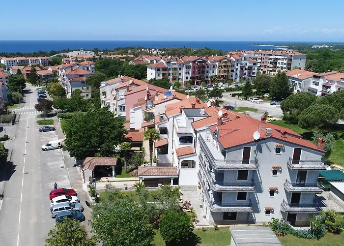 Mip Апартаменти *